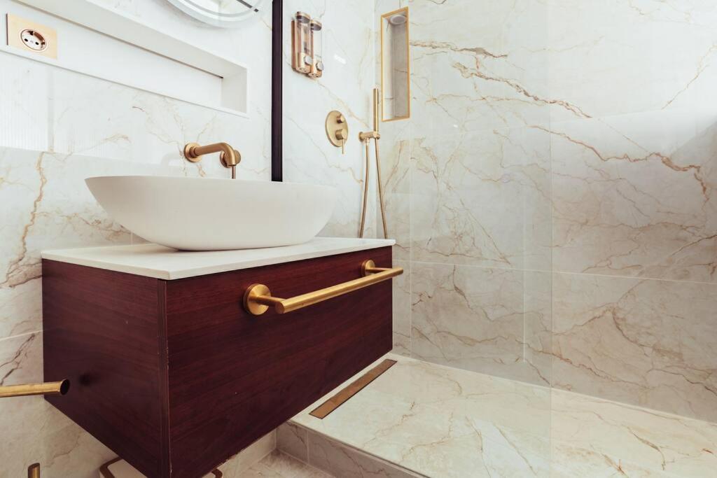 Luxueux Appartement Proche Disneyland Bussy-Saint-Georges Exteriér fotografie